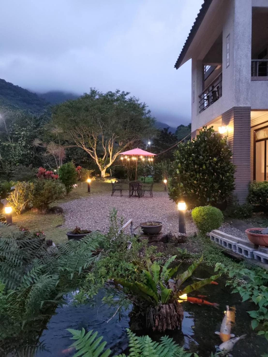 Left Bank Bnb Jiaoxi Luaran gambar